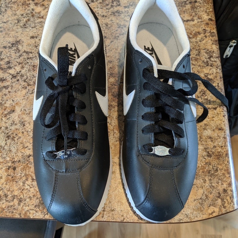 Like new Nike  Classic Cortez shoes